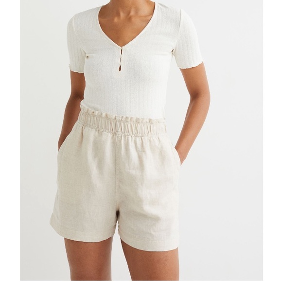H&M Pants - h & m • linen shorts
